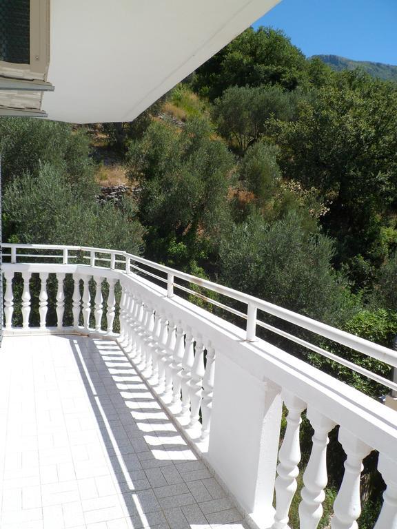 Milocer Apartment Sveti Stefan Exterior photo